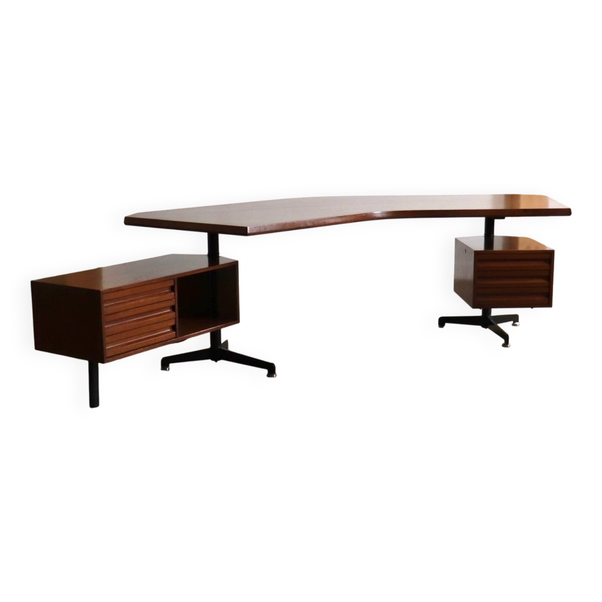 Osvaldo Borsani T96 Boomerang desk for Tecno, Italy, 1956