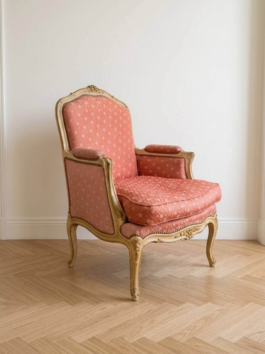 Pair of Louis XV cabriolet armchairs in wood and pink fabric.