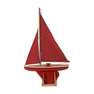 Vogu'Enmer basin sailboat
