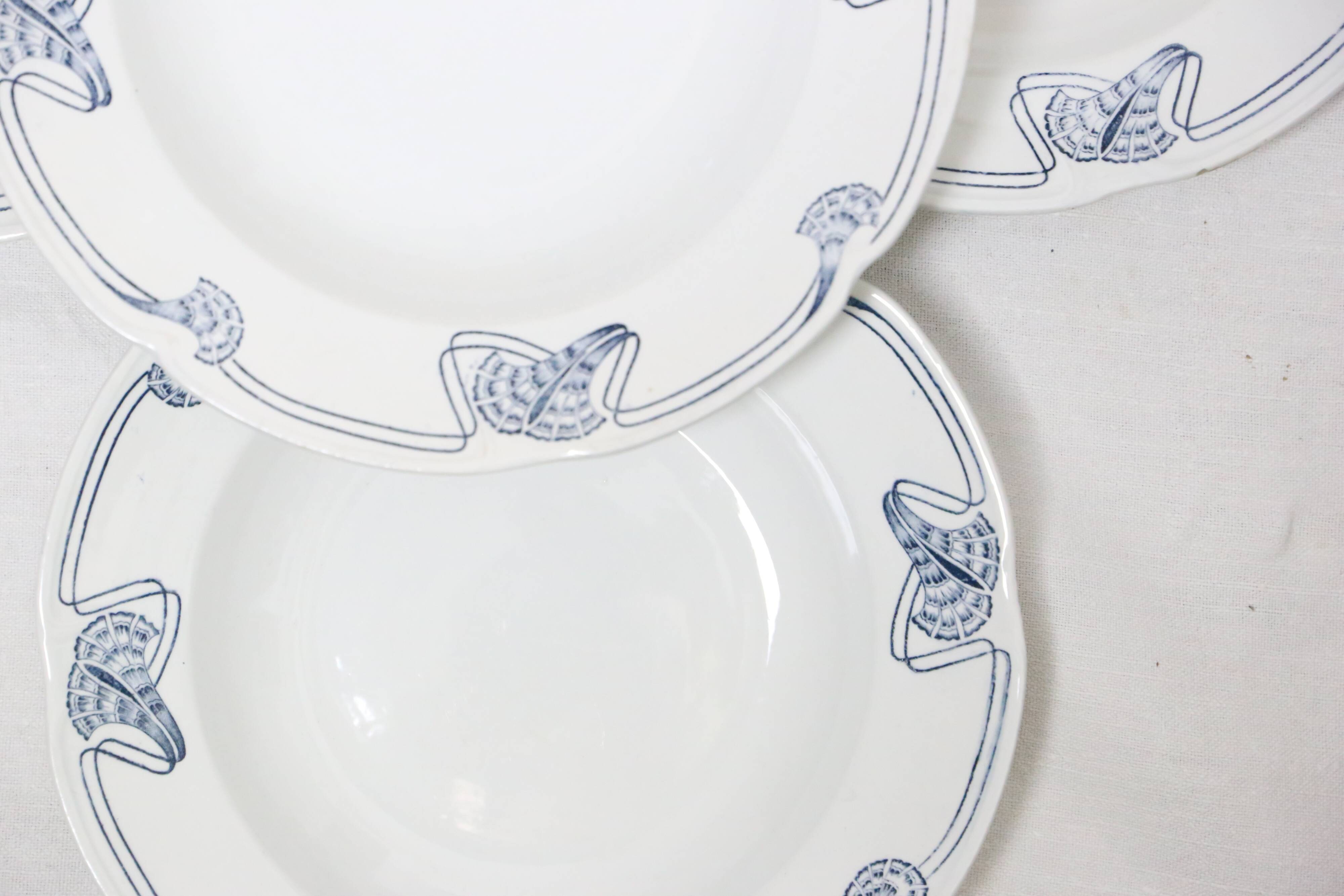 Deep plates x4, Onnaing, Algéciras model, Granite, 19th century