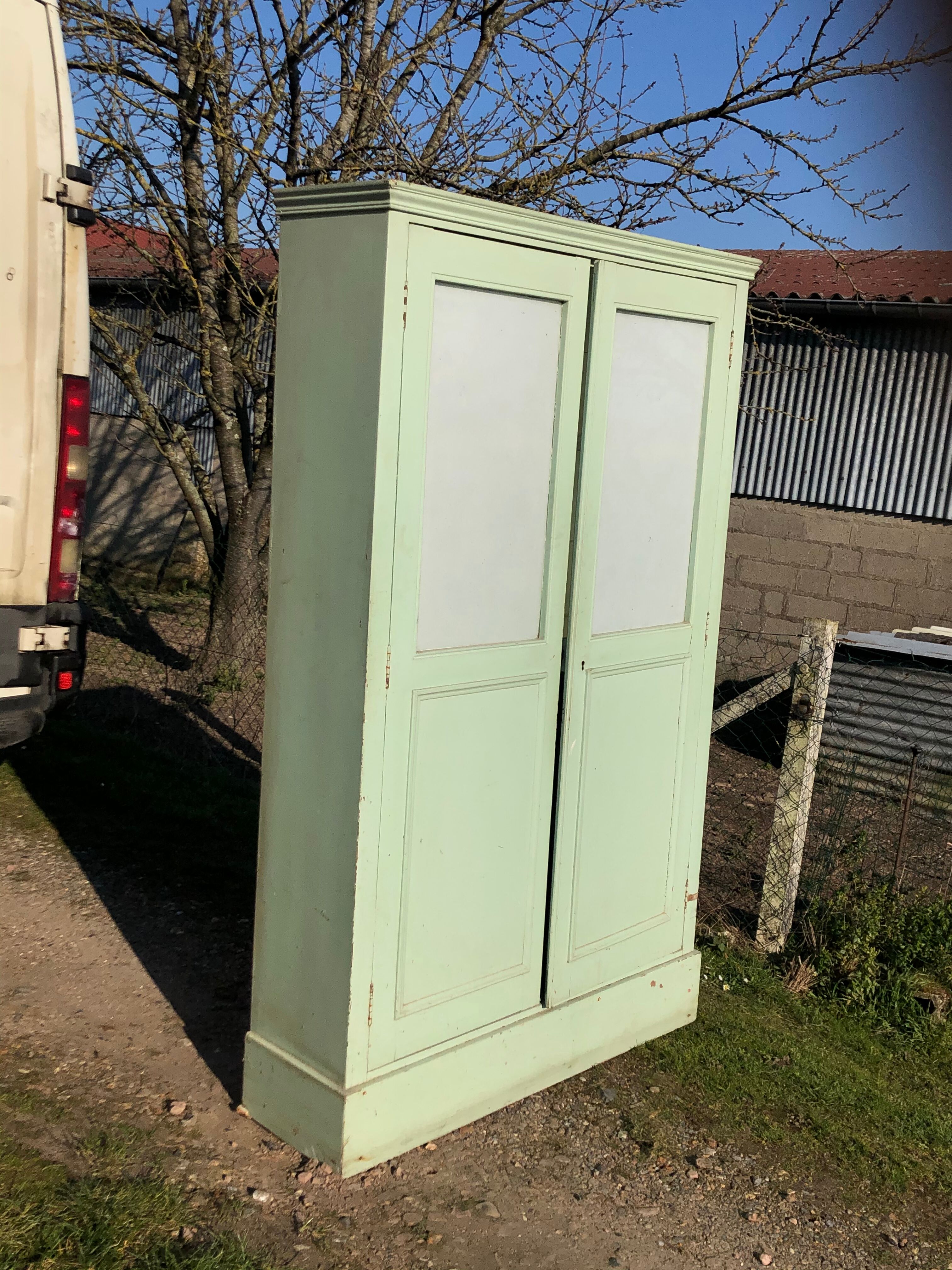 Parisian wardrobe vintage 1950