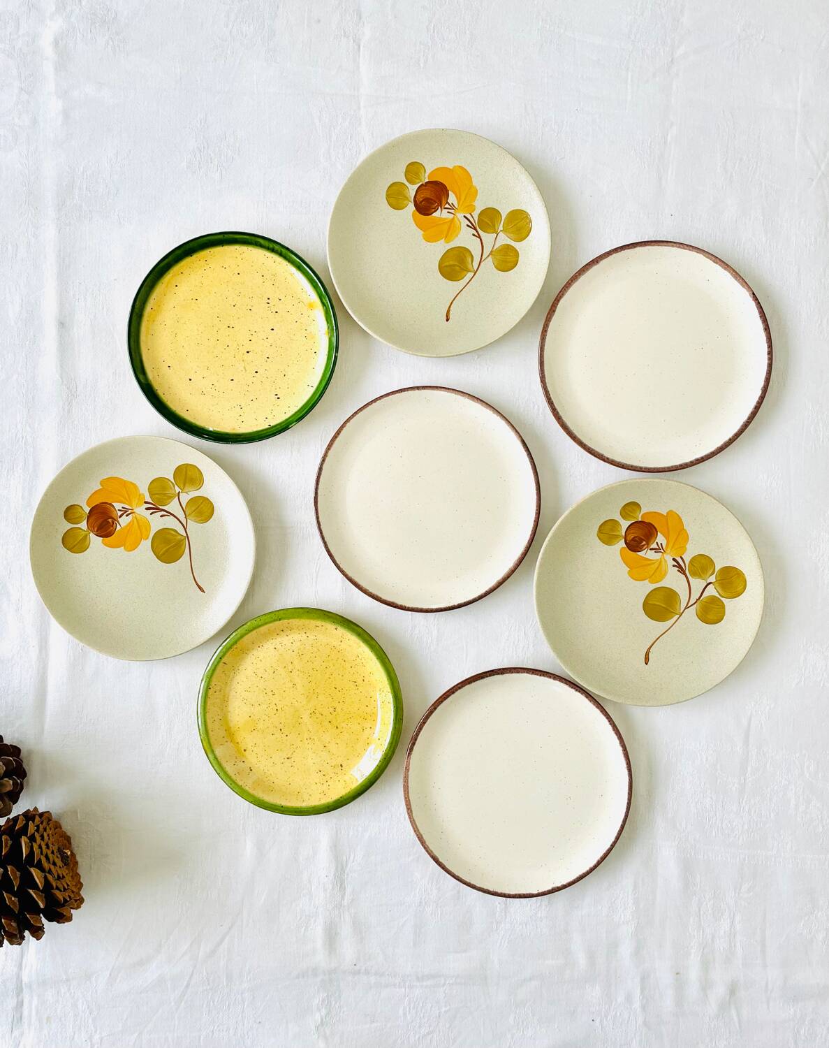 Set of 8 mismatched vintage dessert plates