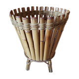 Ancient bamboo and rattan pot tripod cache