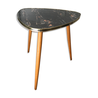 Free-form tripod coffee table