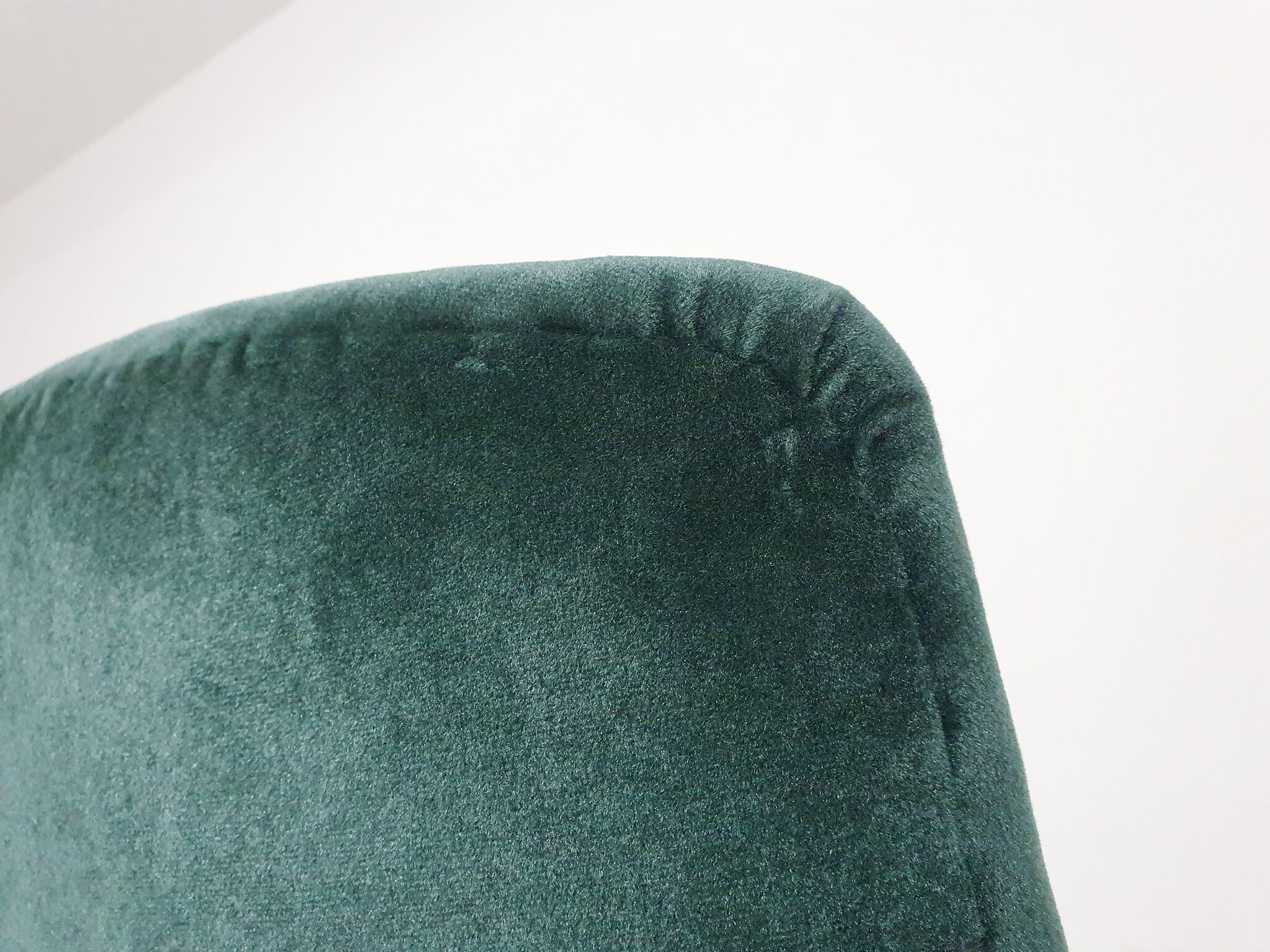 Karl Ekselius for Pastoe FM31 velvet lounge chairs, The Netherlands 1959