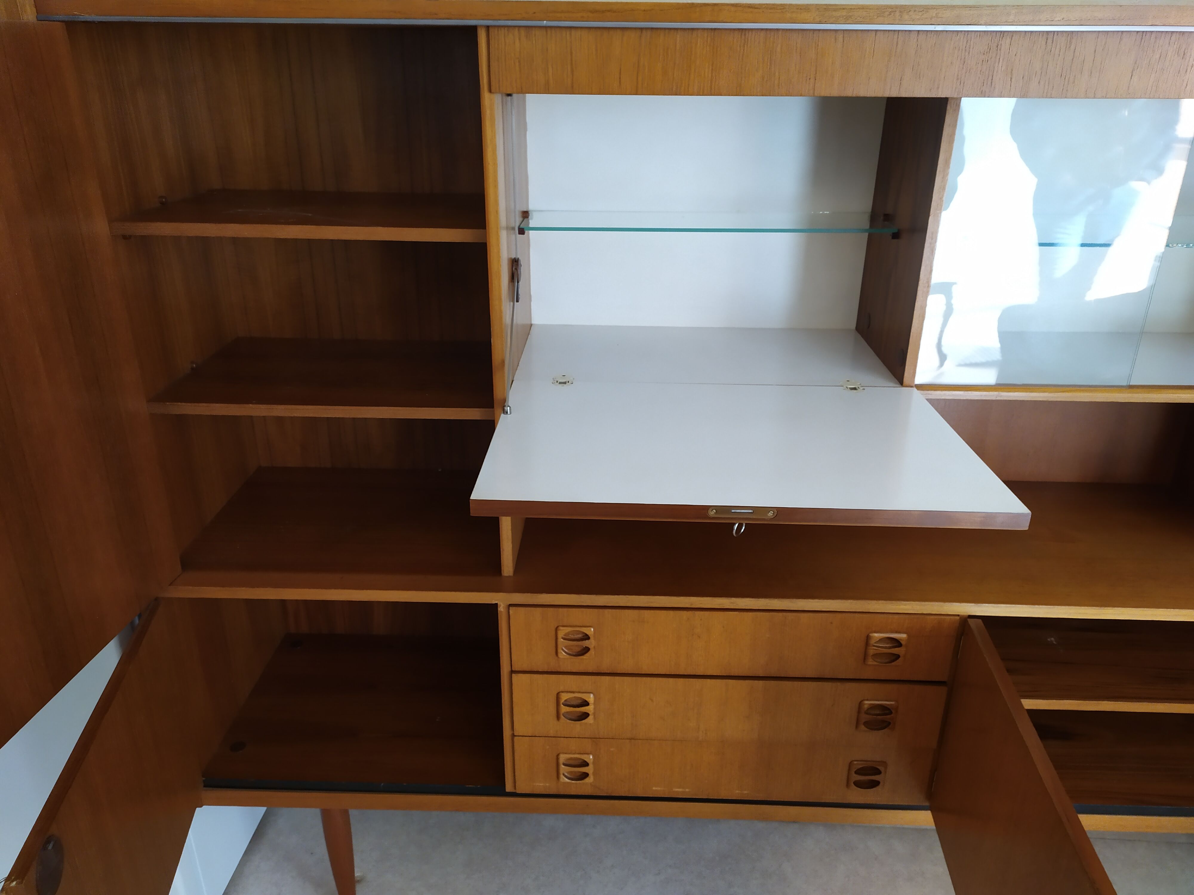 Scandinavian threading