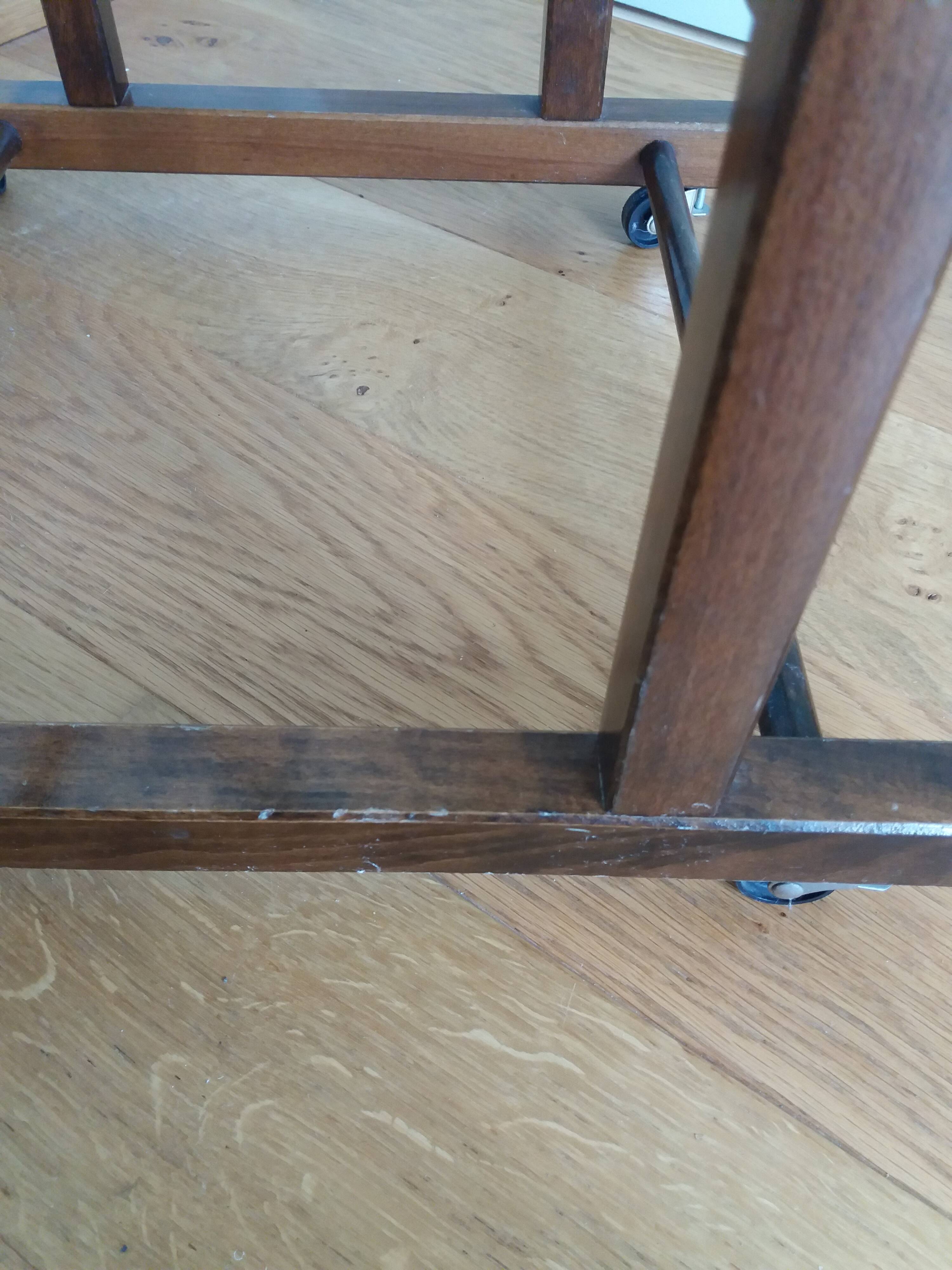 Valet stand with two clothes racks