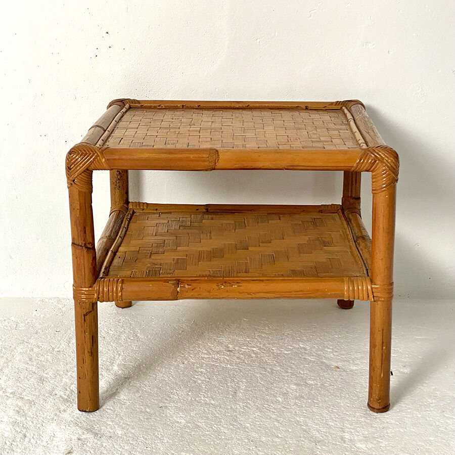 Side table in vintage rattan 70's