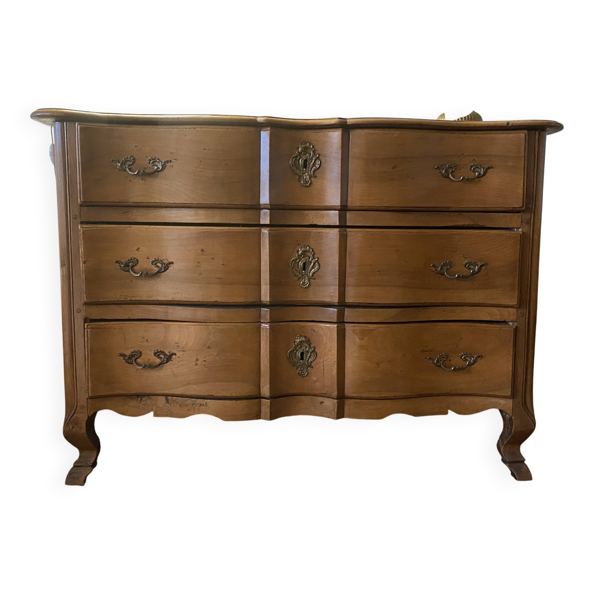 Eighteenth-century crossbow commode