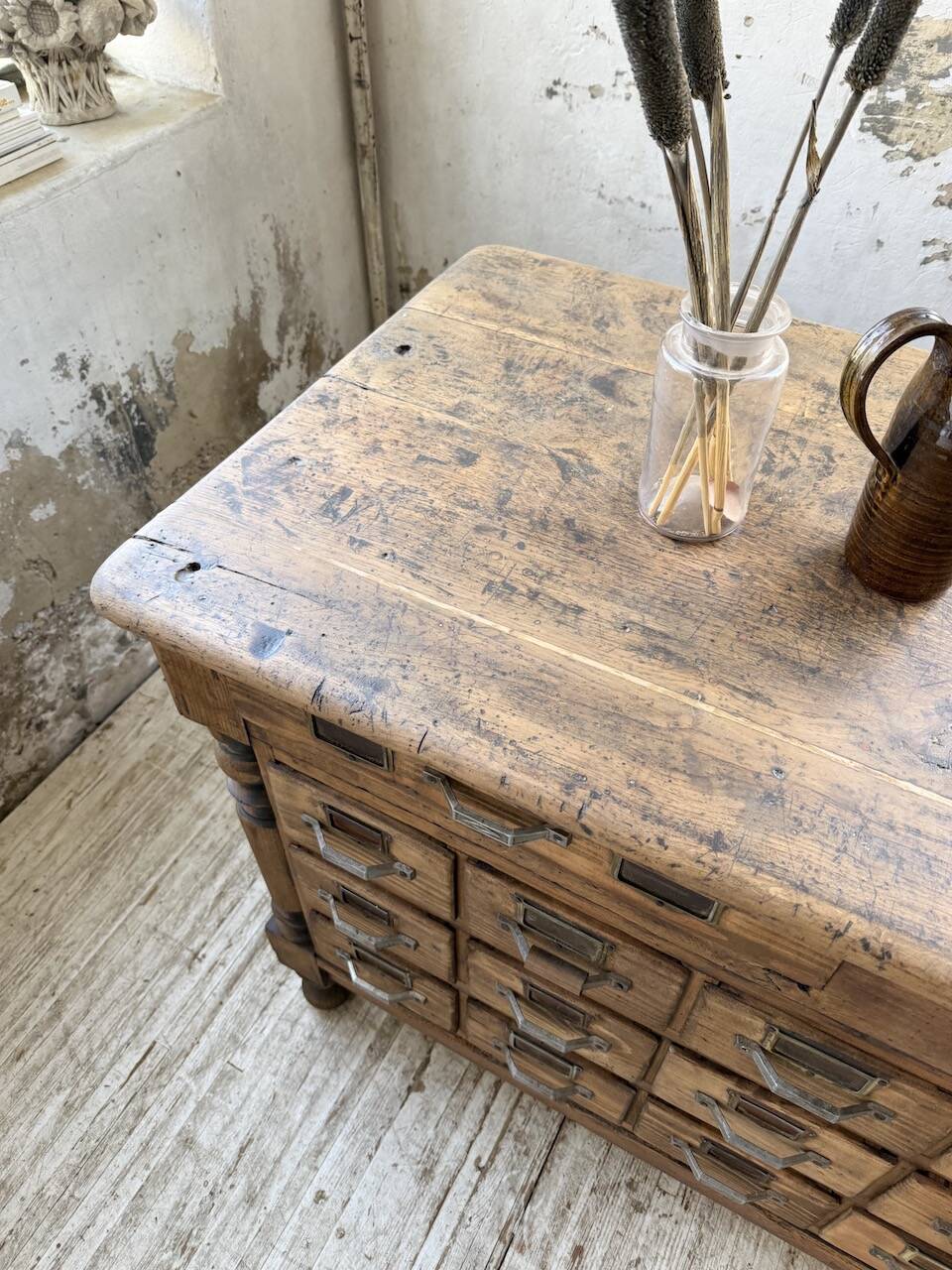 Comptoir, îlot central, meuble de métier multi-tiroirs