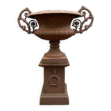 Jardinière en fonte avec piédestal