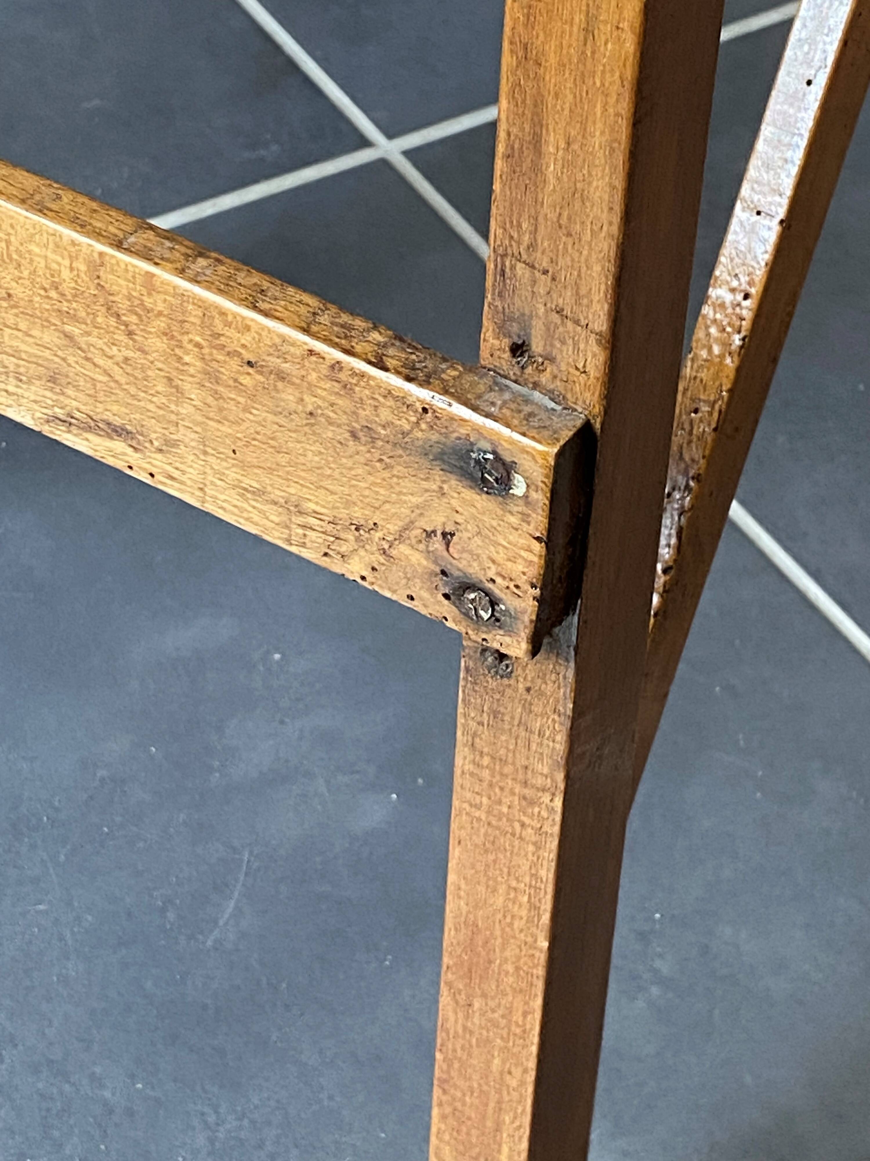 Ancien escabeau pliable peintre d’atelier à 4 marches en bois années 40