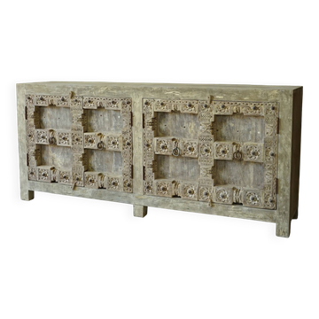 Ashta - Carved Indian buffet no. 5