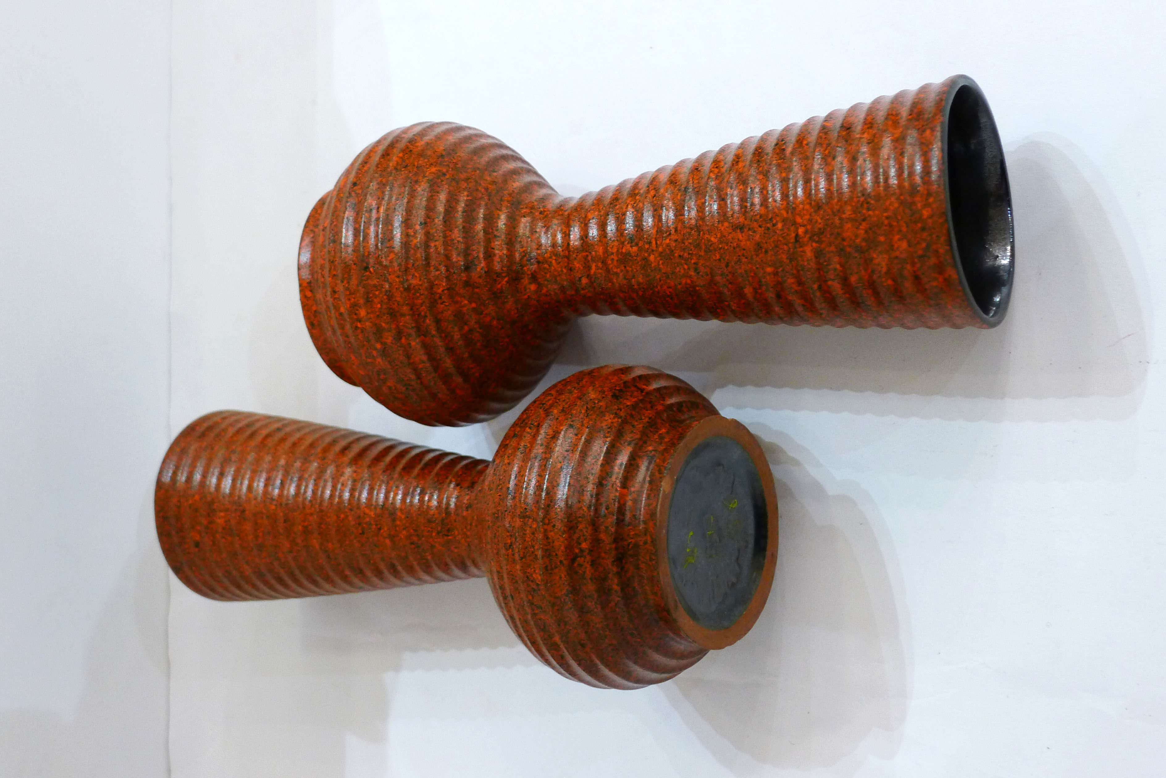 Paire de vases mats West Germany