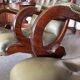 Fauteuil et repose pied - style chesterfield