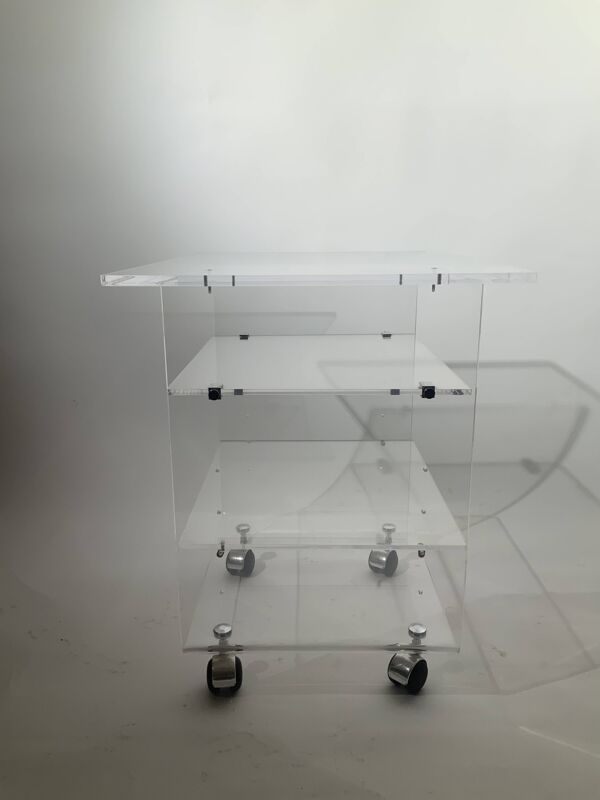 Dessert meuble TV Plexiglas David Lange