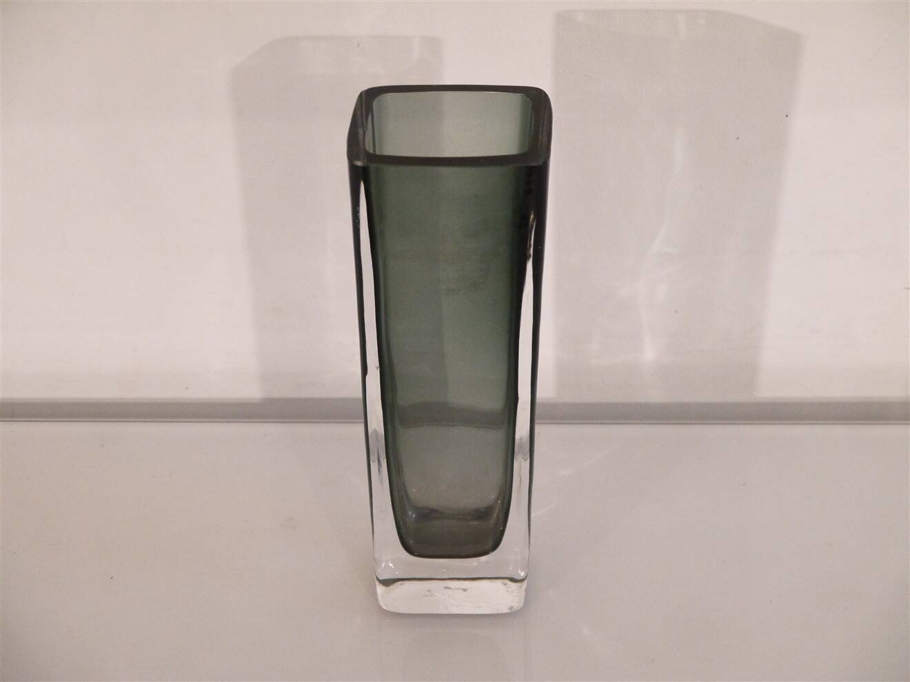 Vase by Nils Landberg for Orrefors 1960