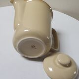 Coffee pot