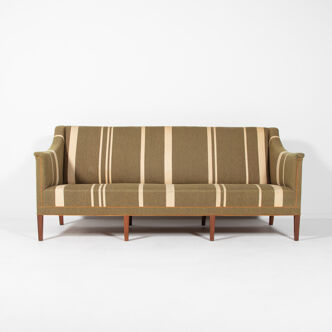 Kaare Klint sofa model 6092 by Rud. Rasmussen Denmark 1940