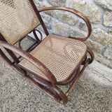 Rocking-chair cannage and curved wood