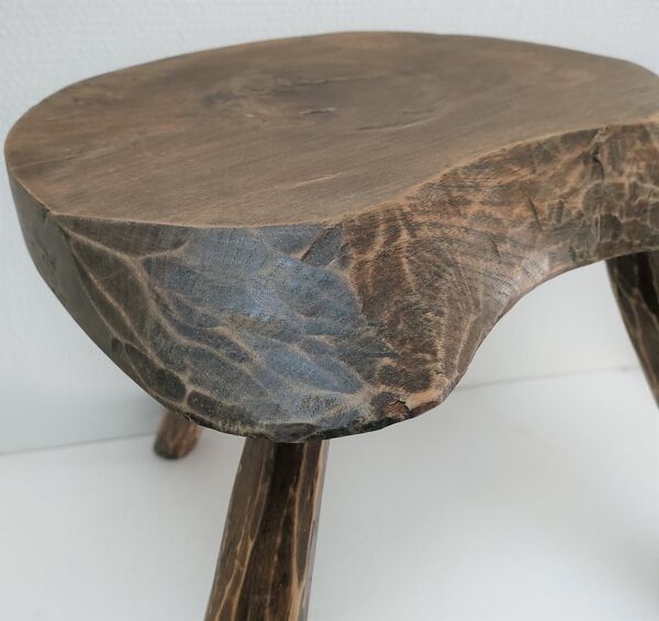 Tabouret tripode bois massif art populaire années 60
