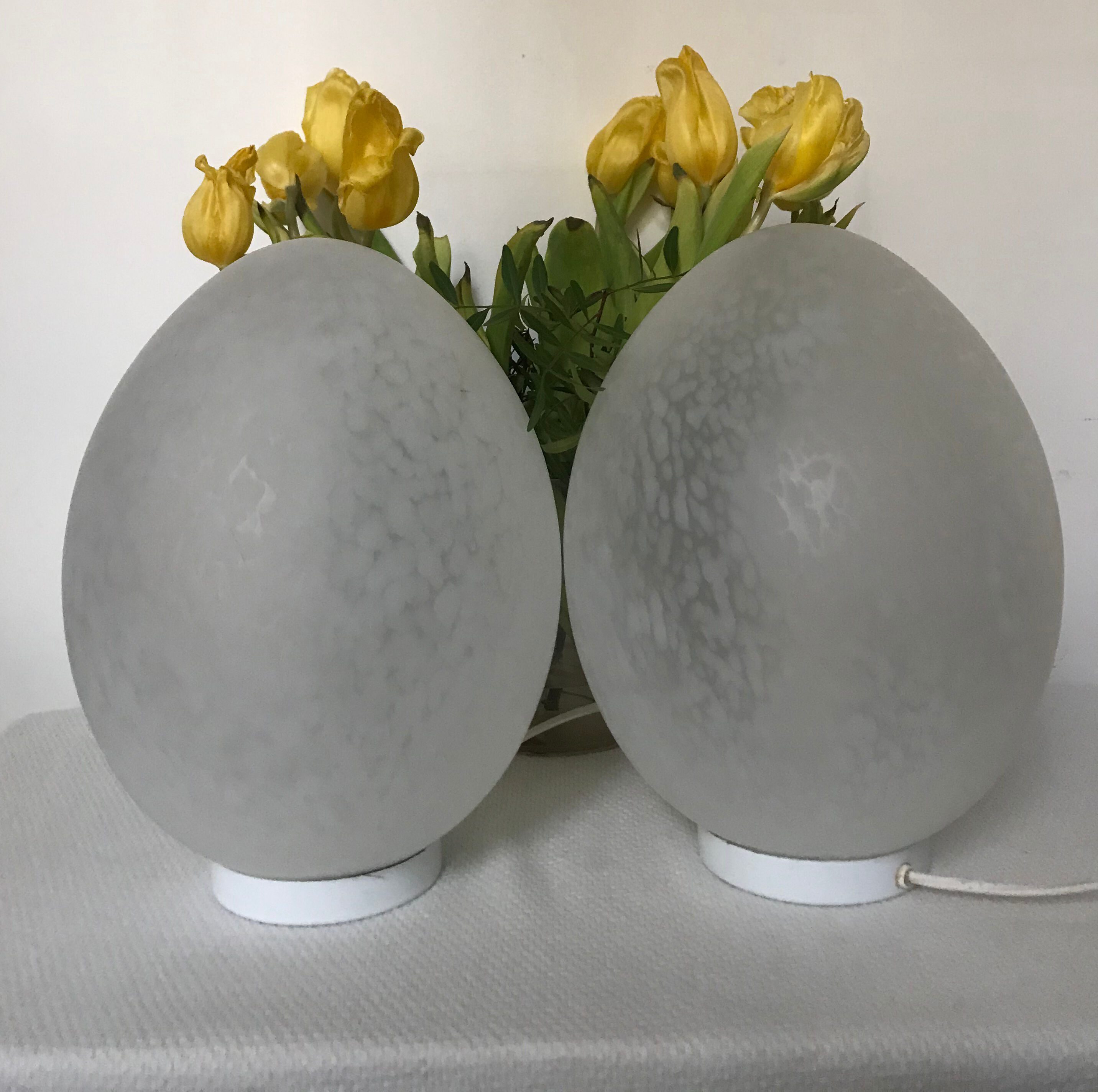 Pair of vintage lamps Uovo by Ben Swildens for Fontana Arte 1970