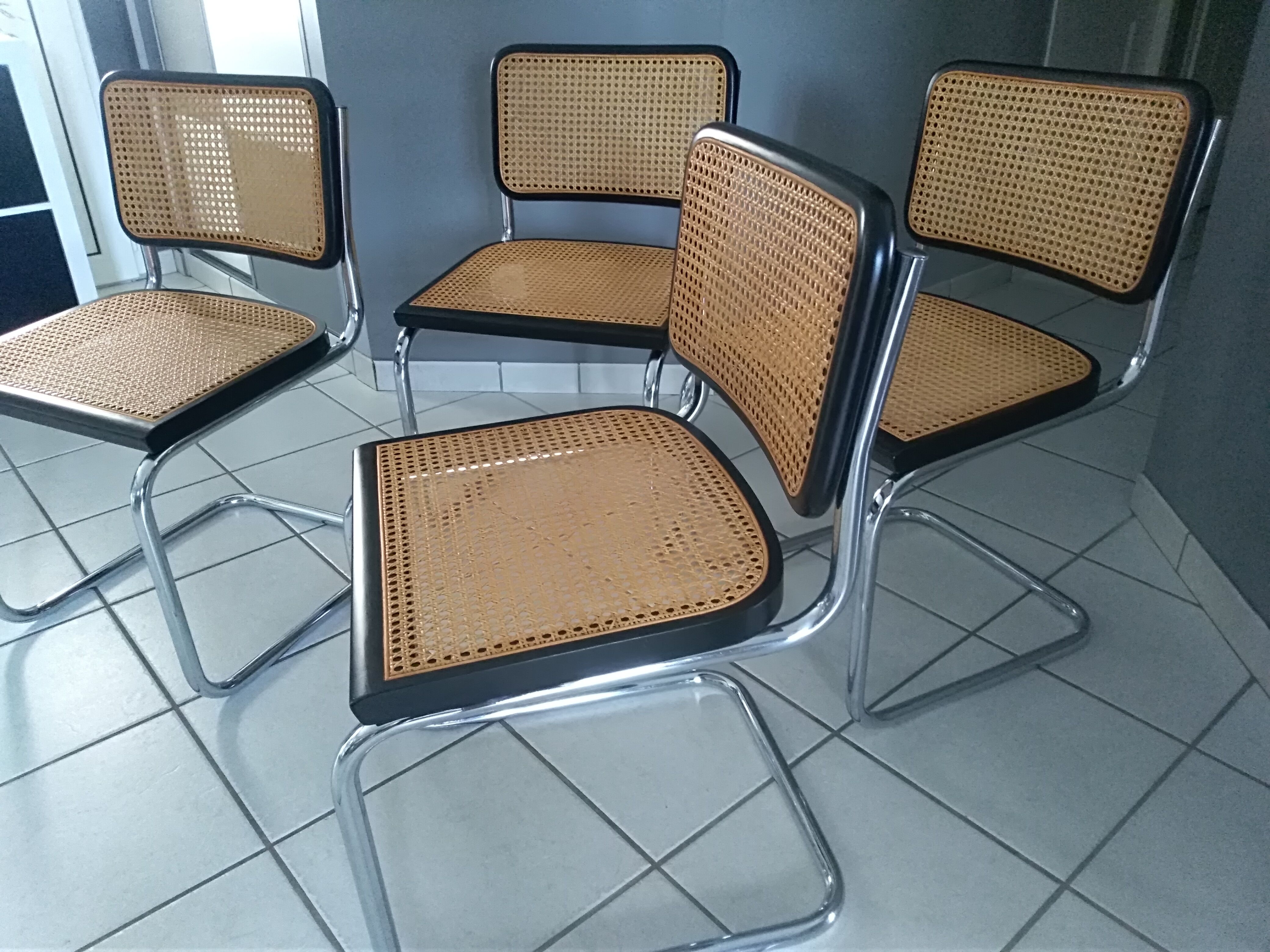 Suite of 4 chairs Cesca B32 by Marcel Breuer vintage year 1992