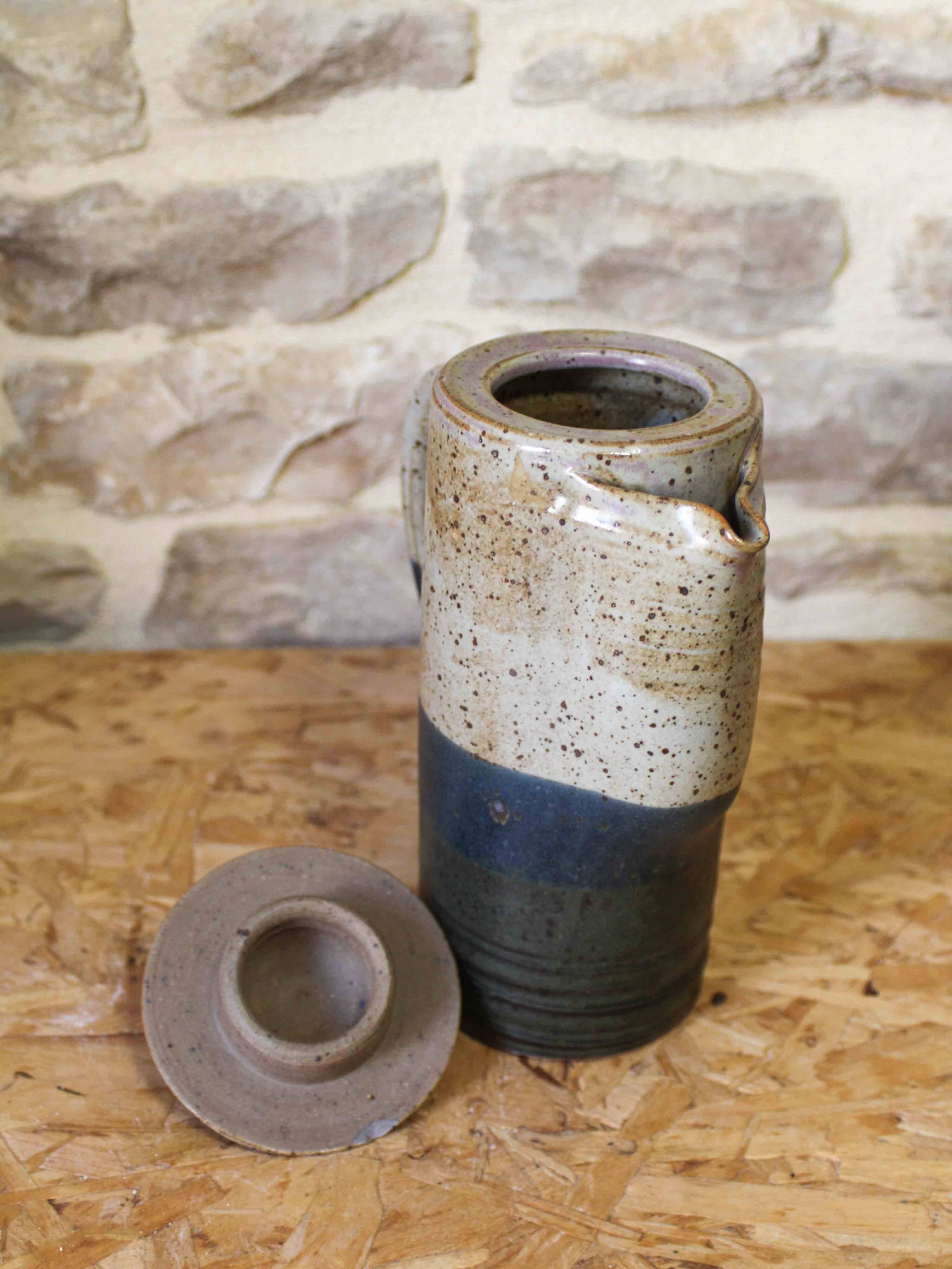 Ceramic teapot glazed by Gérald Pott