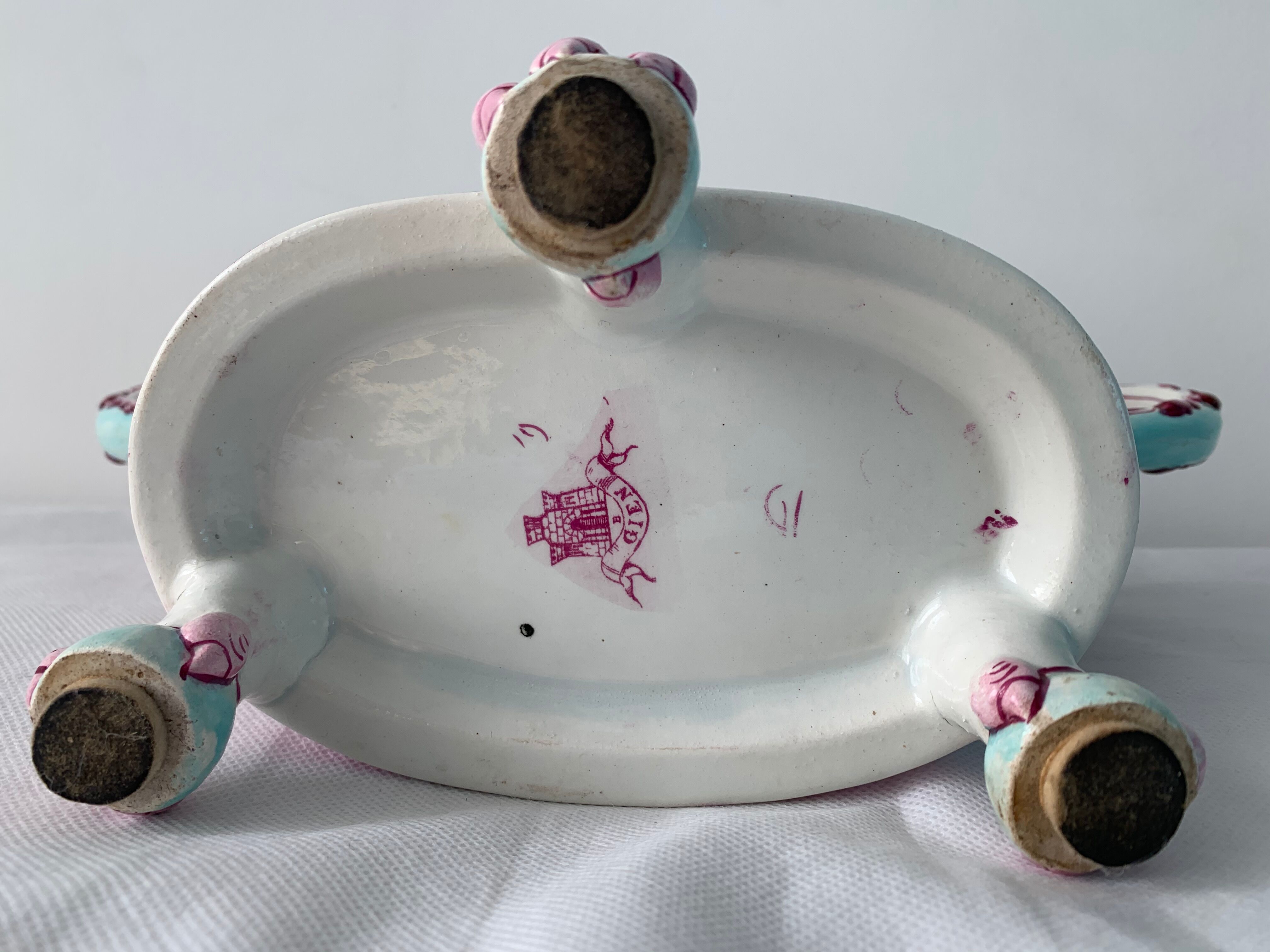 19th century garden or pottery pottery in 19th century