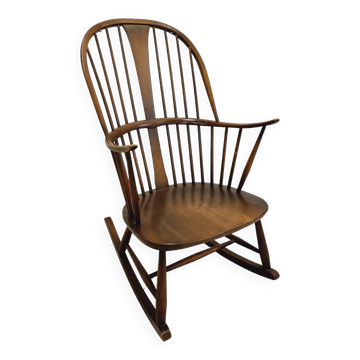 Mid Century Modern Rocking chair "Chairmaker's chair) by Lucian Ercolani for Ercol - 1950-1960s