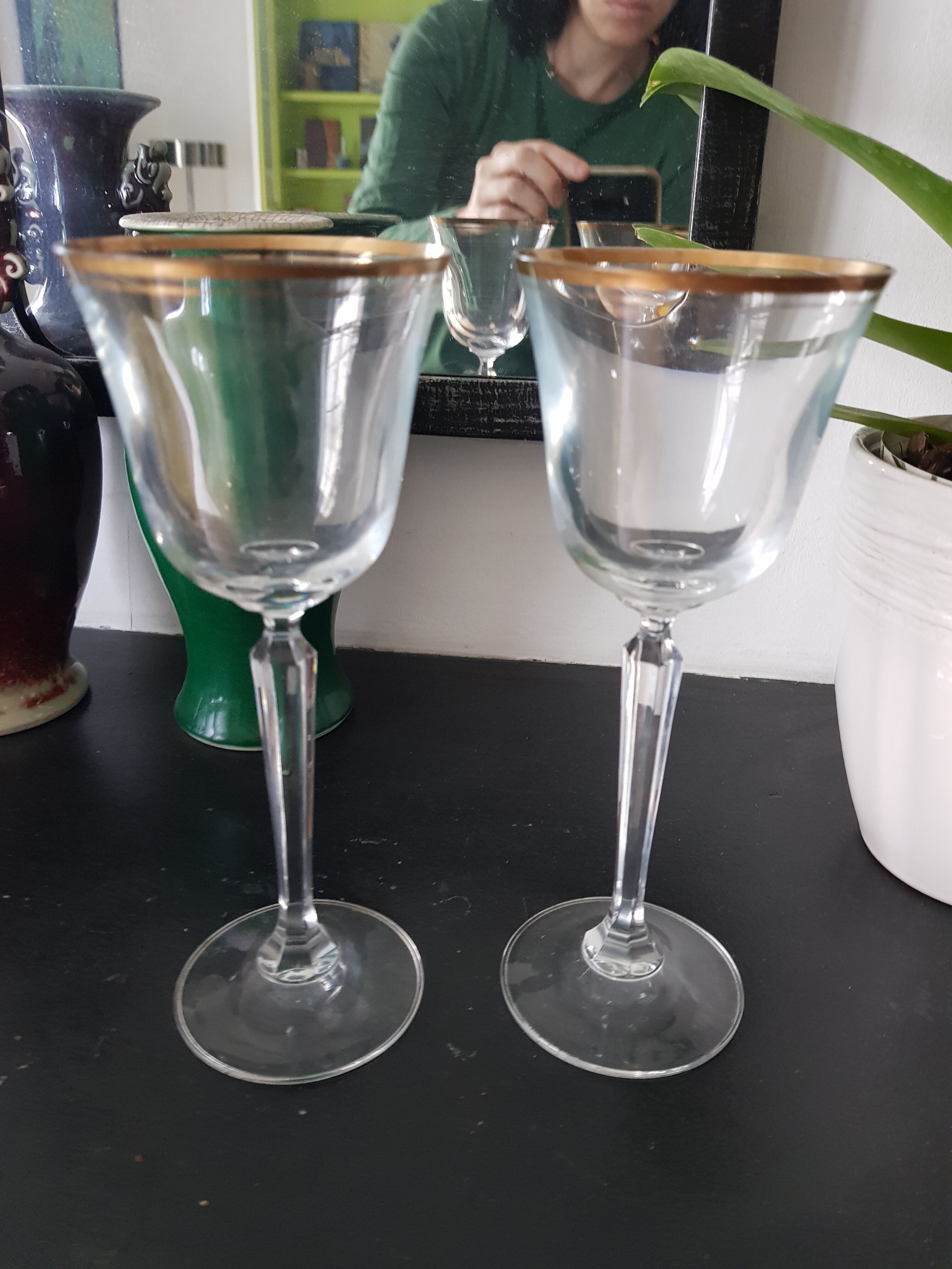2 saint Louis crystal glasses