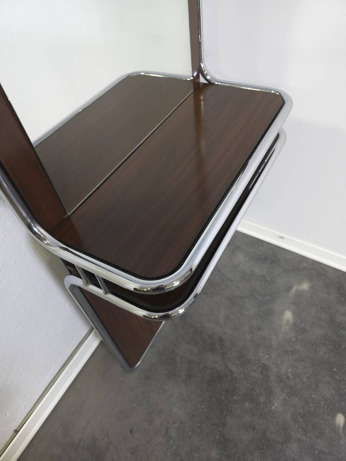 Miroir BAUHAS des années 70 en noyer