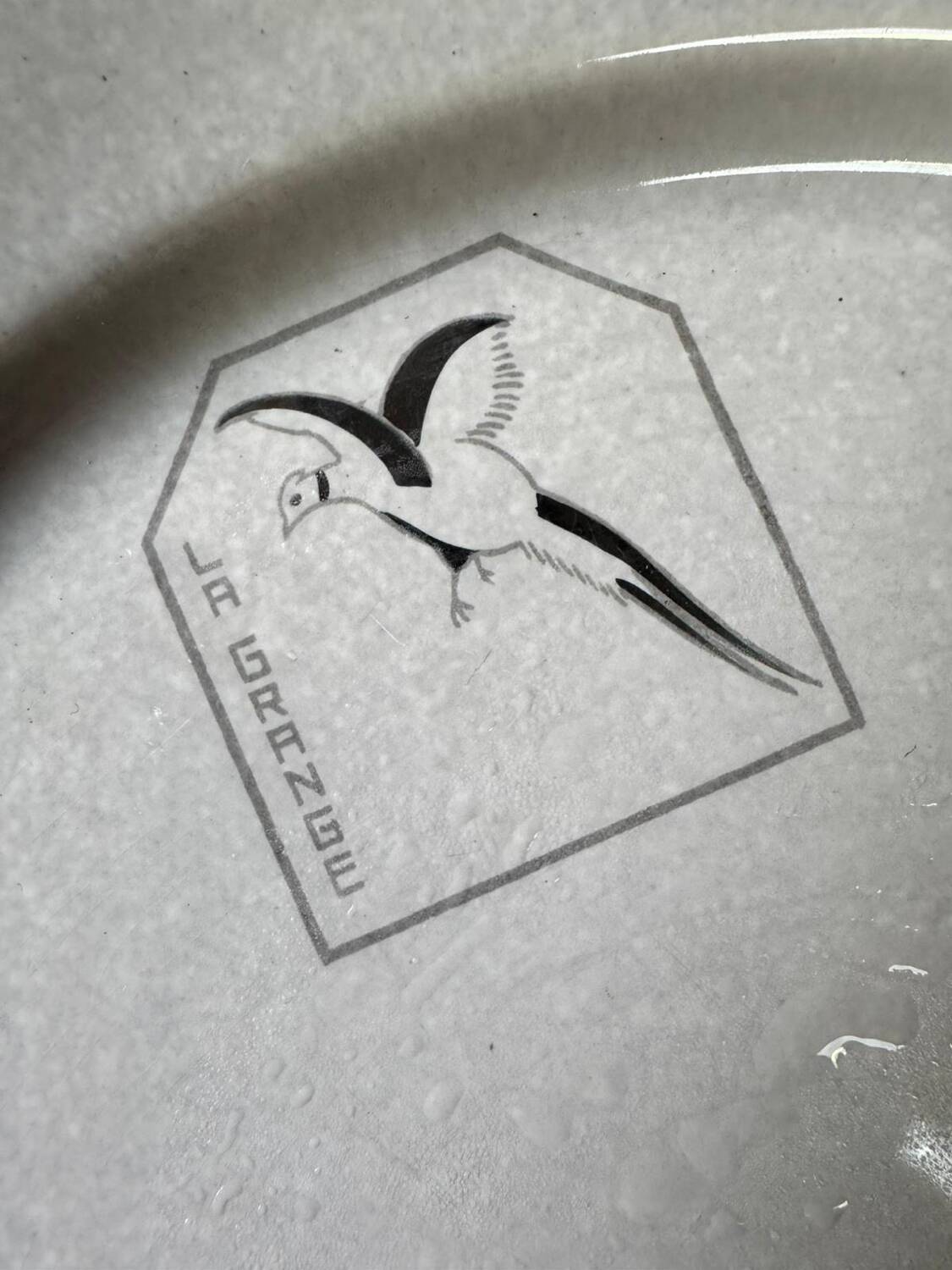 Art Deco hunting service, 22 pieces in ceramic.