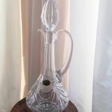 Crystal carafe with handle