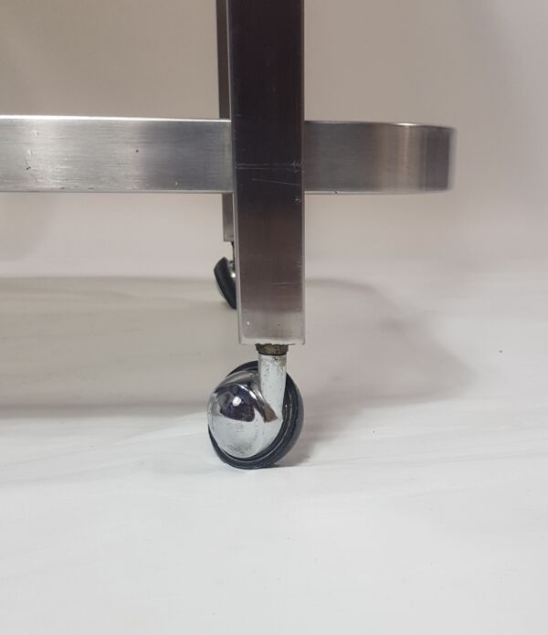 Chariot de service acier brossé et verre fumé années 70