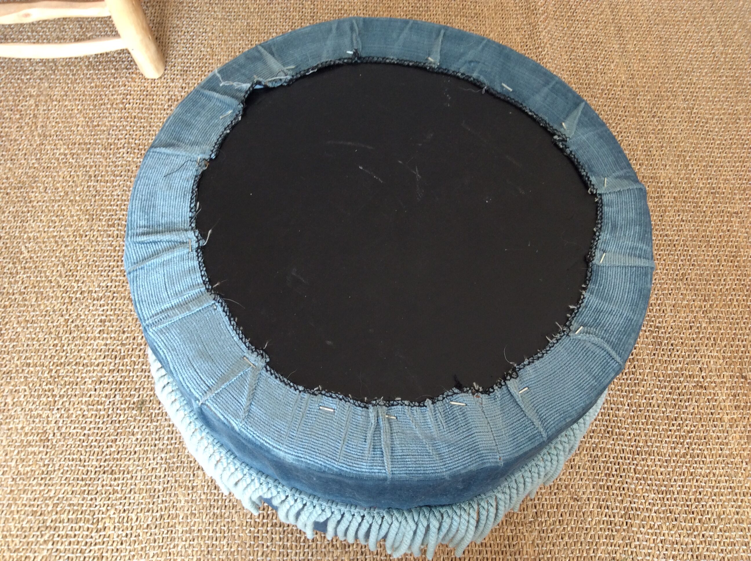 Velvet pouf