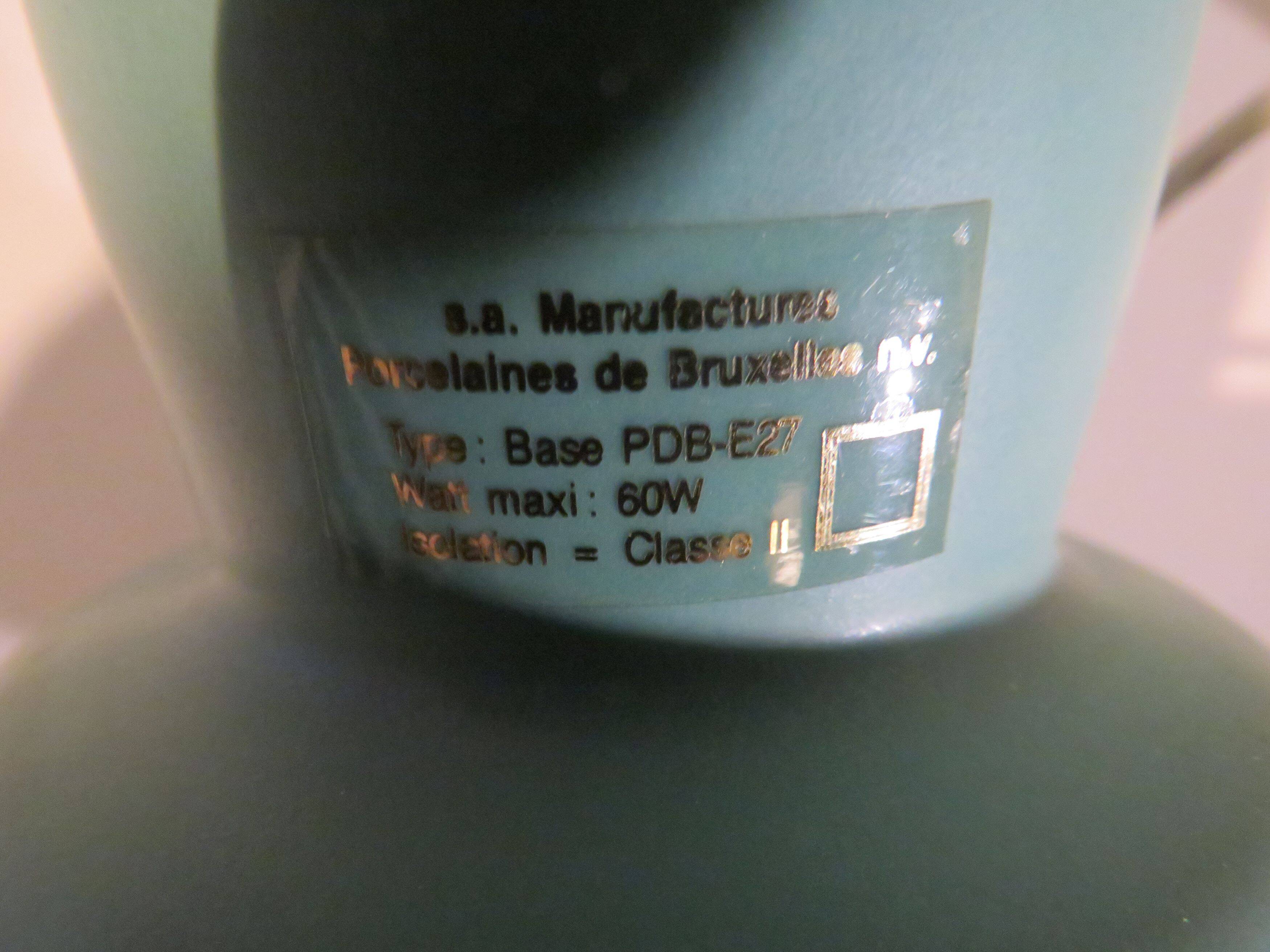 Mint green ceramic table lamp from Porcelaines de Bruxelles in Memphis style. 1980s