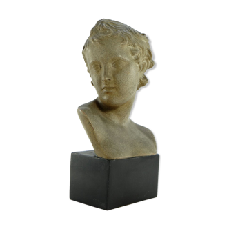 Bust at the antique en terre cuite figurant Éros, France, 1930s/1940s