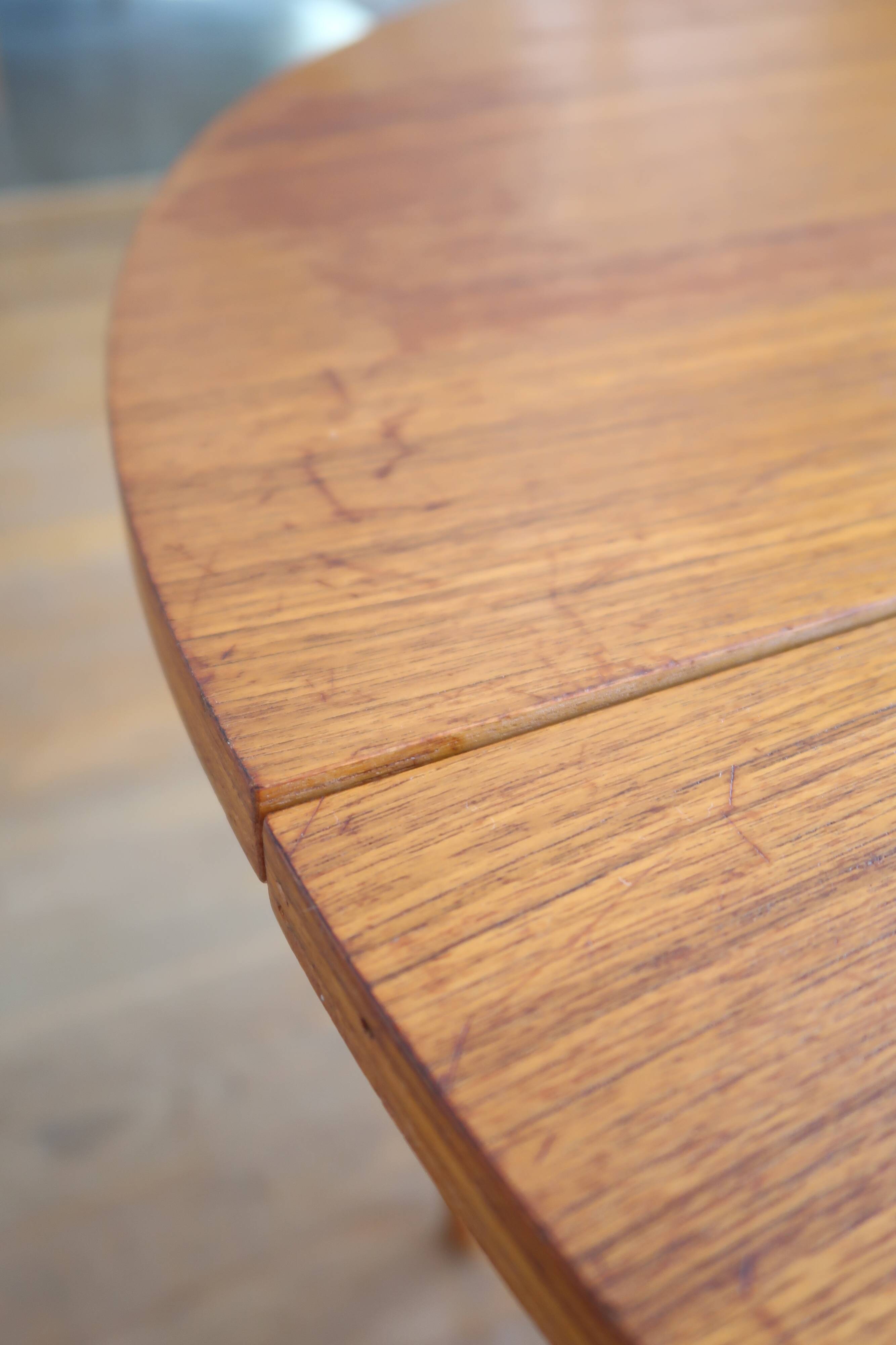 Scandinavian table 70's