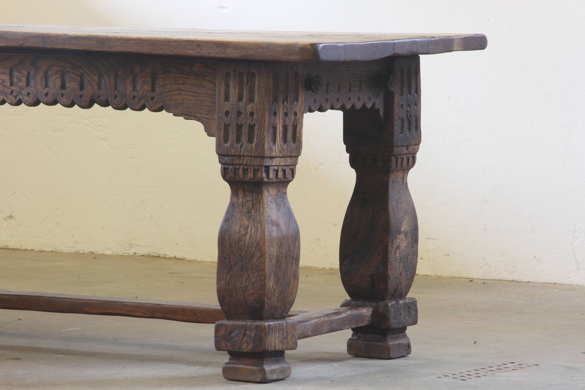 Large 17th century Jacobean style Baroque Farmhouse Refectory Table – Early