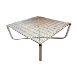 Vintage grid tray steel coffee table