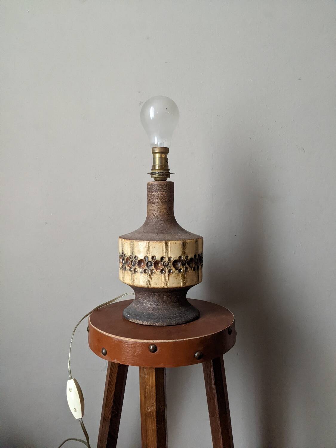 Lamp base in stoneware, handcrafted, bohemian Scandinavian style.