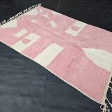 Beni Mrirt rug, handmade in traditional style, size 140 x 260 cm.