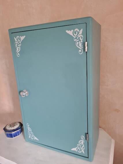 Vintage medicine cabinet