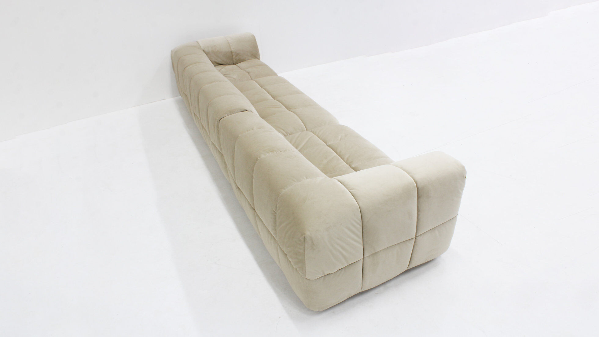 Vintage modular Arflex Strips sofa in beige velvet by Cini Boeri 1970s