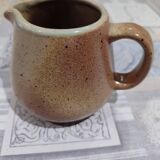 Stoneware pot