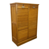 Double filing cabinet with curtains