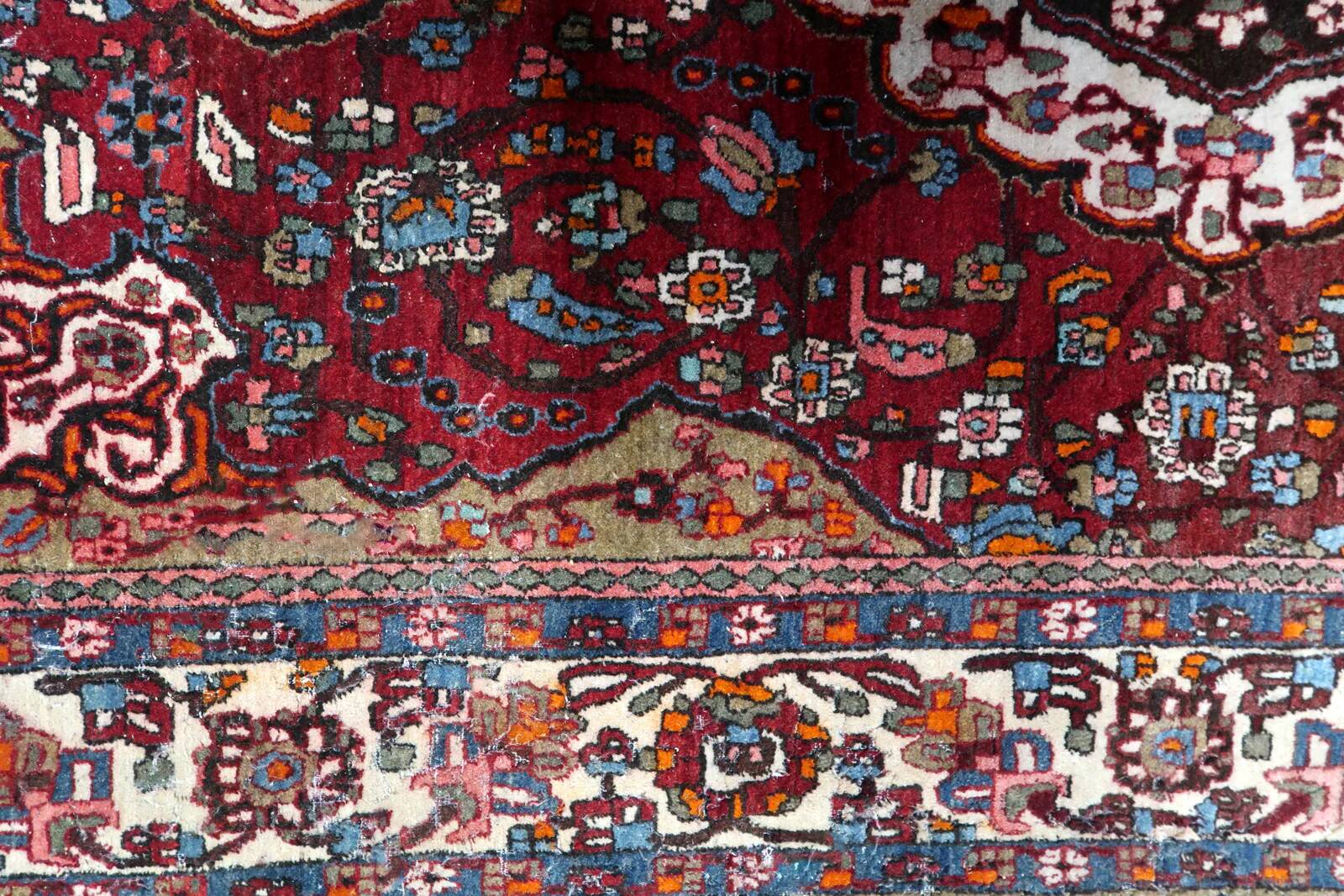 Handmade vintage Persian style Mahal rug 142cm x 204cm 1950s