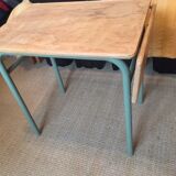Schoolboy table