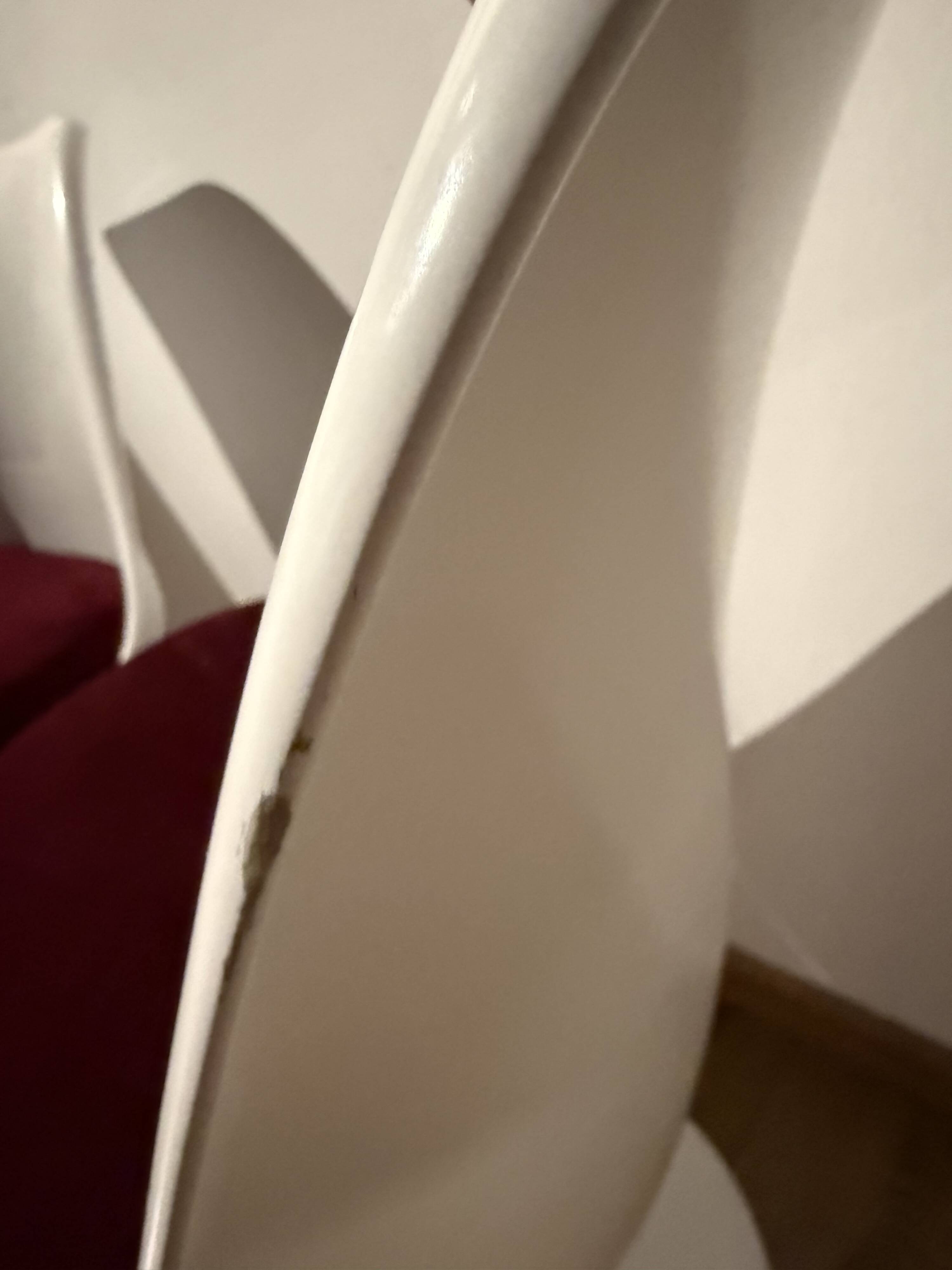 Set of 4 Knoll tulip chairs